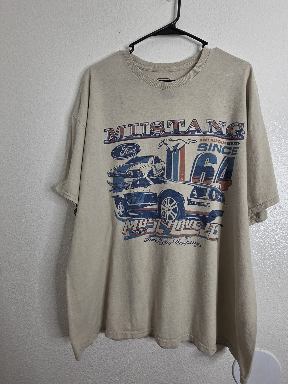 Ford Mustang Since 64 Graphic Tee Shirt Men XL Beige Distressed Car Crewneck - Picture 1 of 10